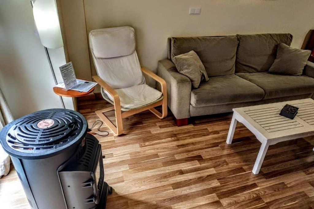 Bonito Apartamento En アインサ エクステリア 写真