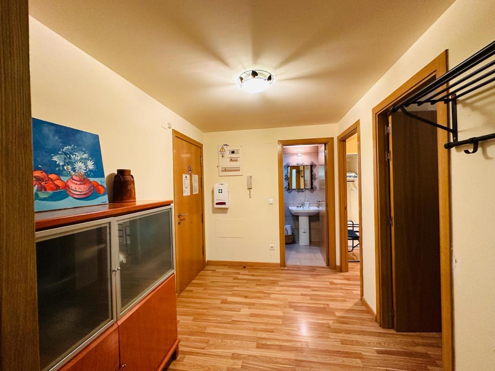 Bonito Apartamento En アインサ エクステリア 写真