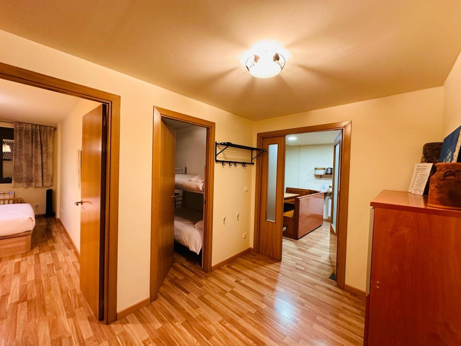 Bonito Apartamento En アインサ エクステリア 写真